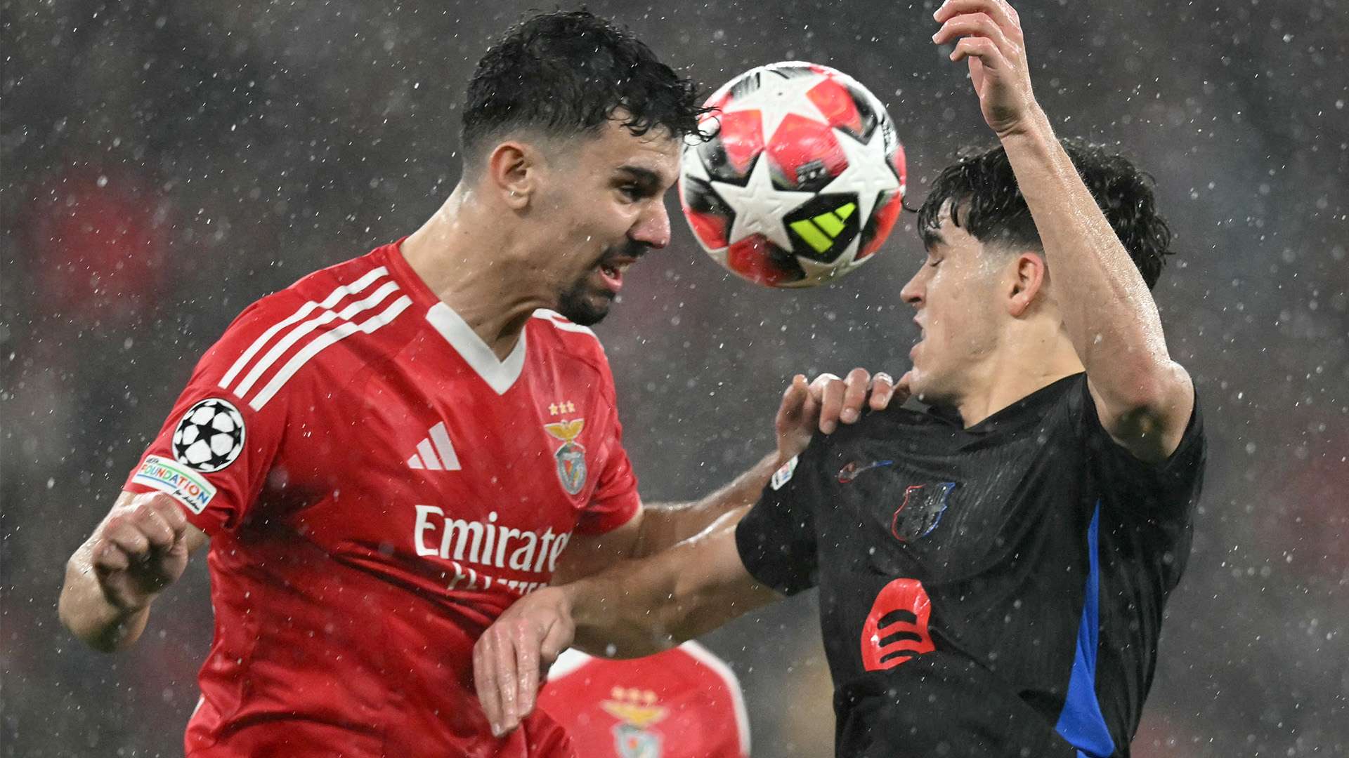 格並不意味 格並不意味